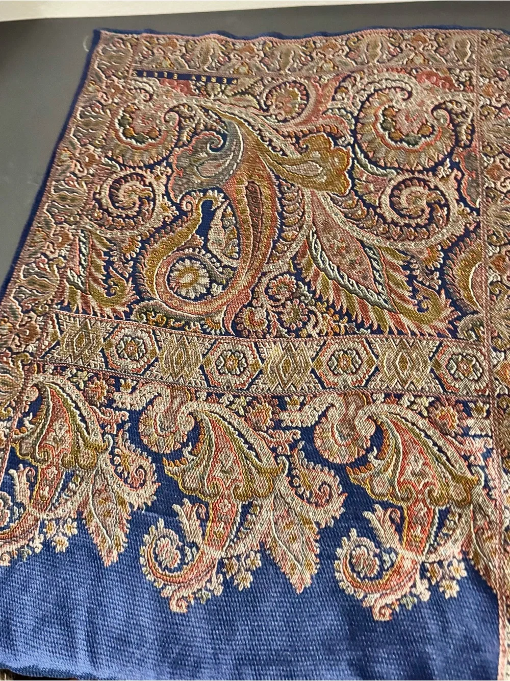 Vintage Perry Ellis Paisley Jacquard Scarf Navy Blue Wool Silk Blend Fringeless
